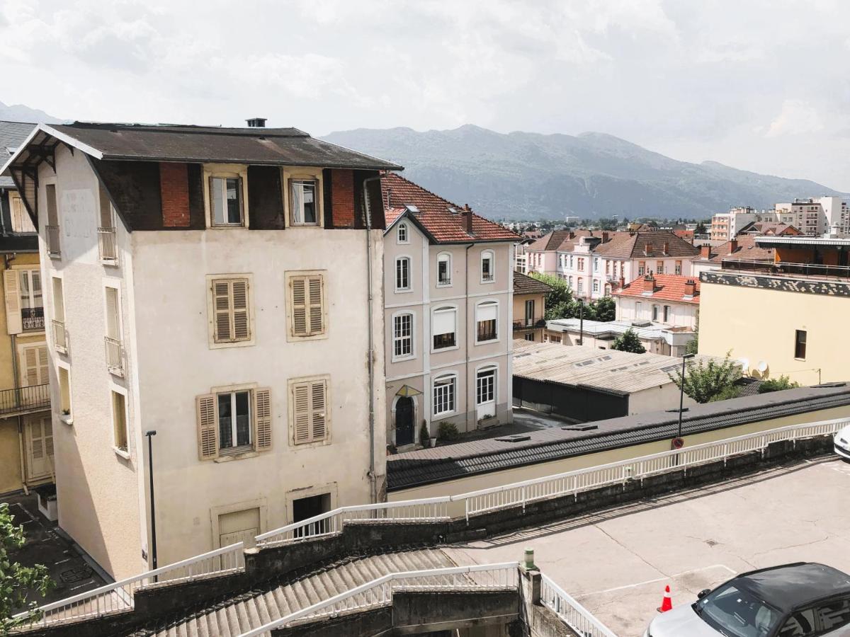 Paisible Studio Avec Agreable Loggia 2 Mn Du Centre Apartman Aix-les-Bains Kültér fotó